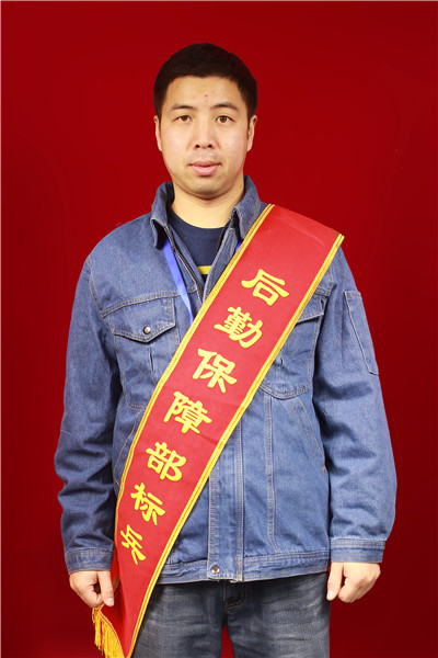 8维修服务中心-钟平.jpg
