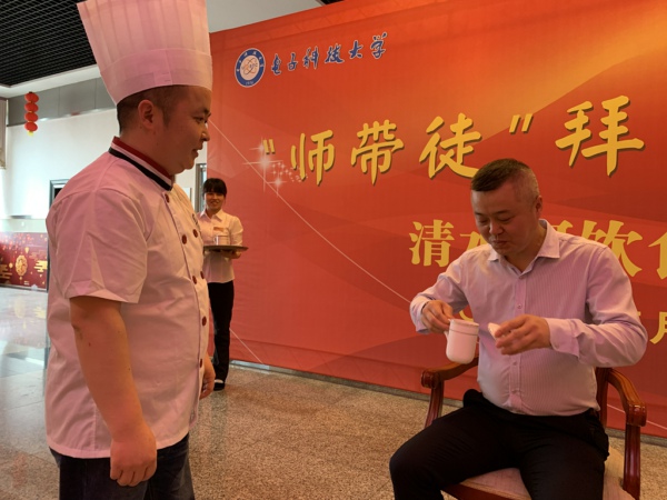 新闻3.jpg