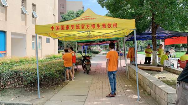 超市迎新帐篷搭设上传2.jpg