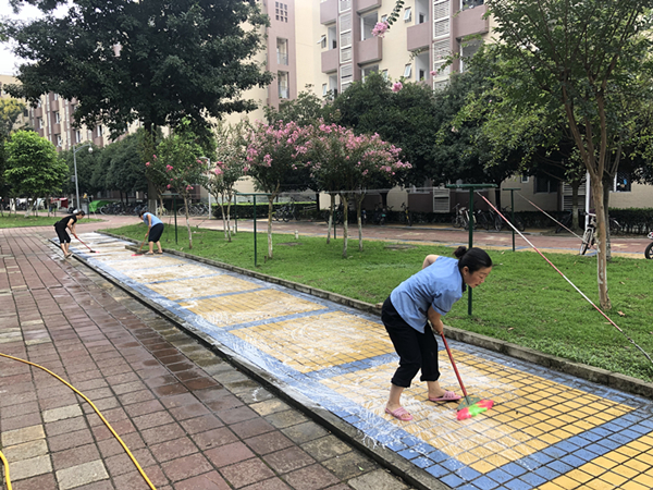 清理组团路面1.jpg