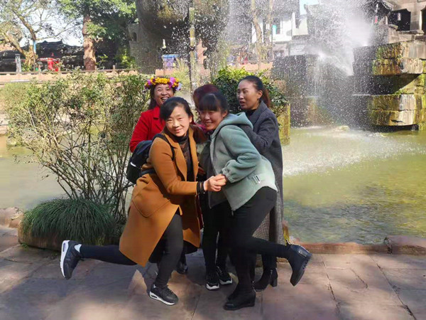 微信图片_20191115141434_副本.jpg