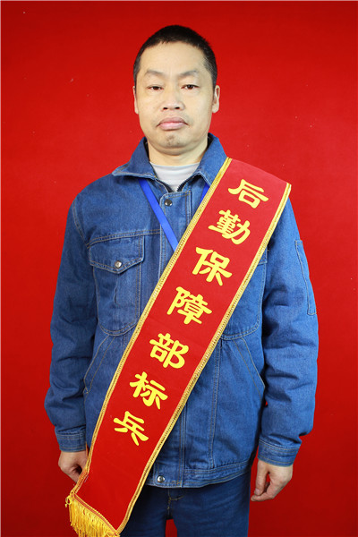 维修中心-吴基勇.jpg