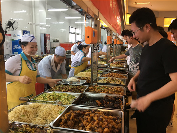 16毕业套餐，难忘的成电味道.jpg