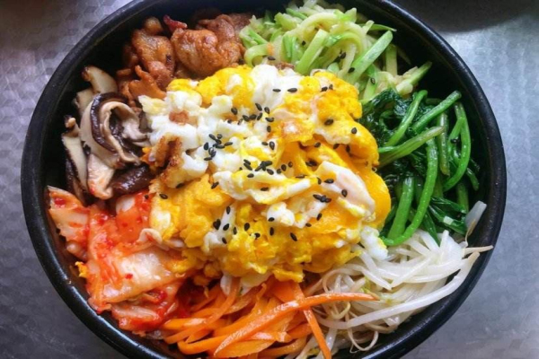 韩国拌饭.jpg