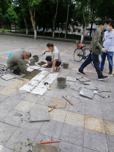 一起学习换瓷砖_副本.jpg