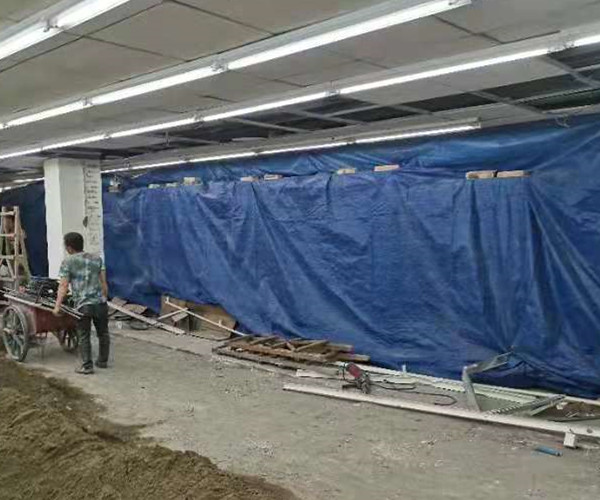 11店内部改造新闻上传4.jpg