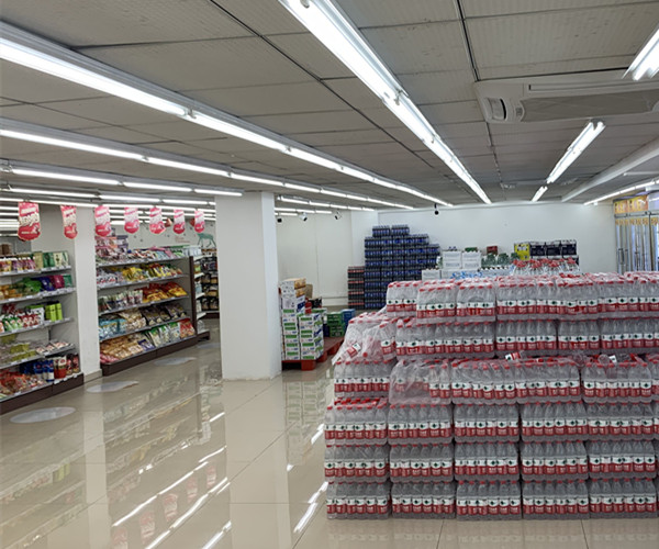 11店内部改造新闻上传5.jpg