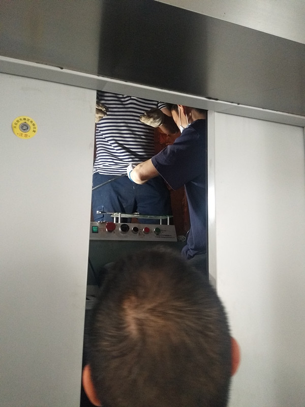 02.jpg