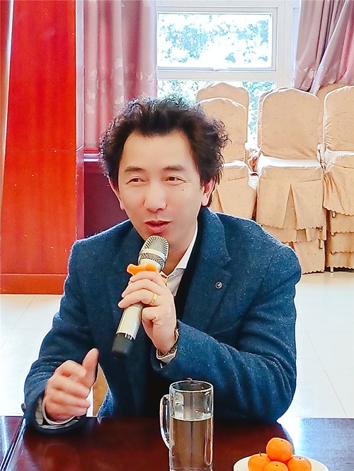 刘总_副本.jpg