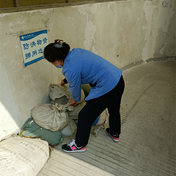 B7 地下车库入口.jpg