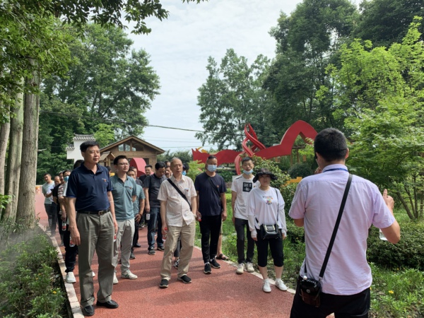 新闻图片2.jpg
