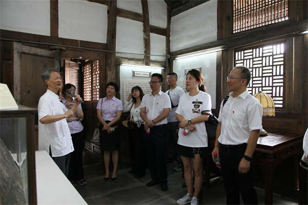 1657267270664043942.jpg 2.jpg