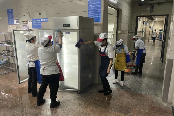 通讯配图2.jpg