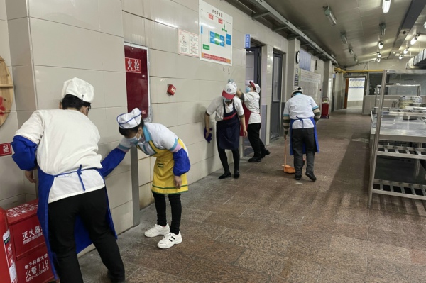 通讯配图3.jpg