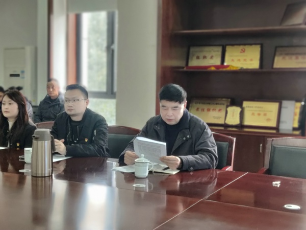 新闻图片一.jpg