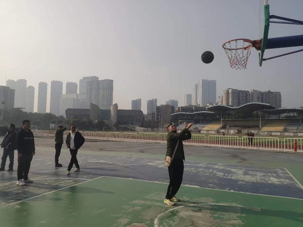 篮球3.jpg