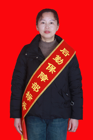 4周小鸿.jpg