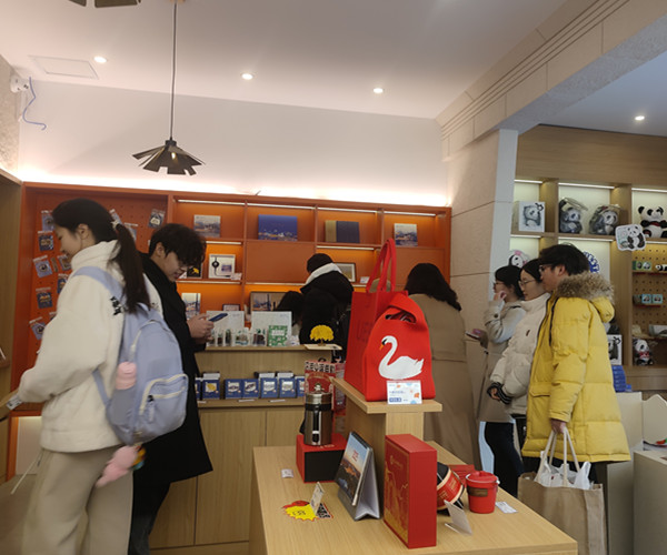 文创店新闻2.jpg