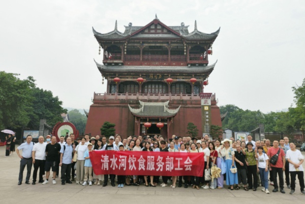 通讯3.jpg